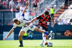 卡佩罗：差点被打成0-2前尤文踢得很糟；两名边锋回防是好迹象